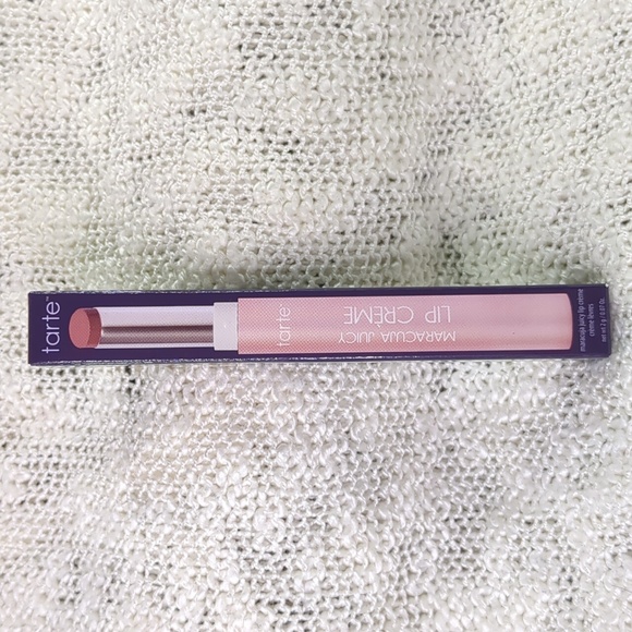 tarte maracuja juicy lip crème in Mauve, 2g/0.07oz - Picture 6 of 11